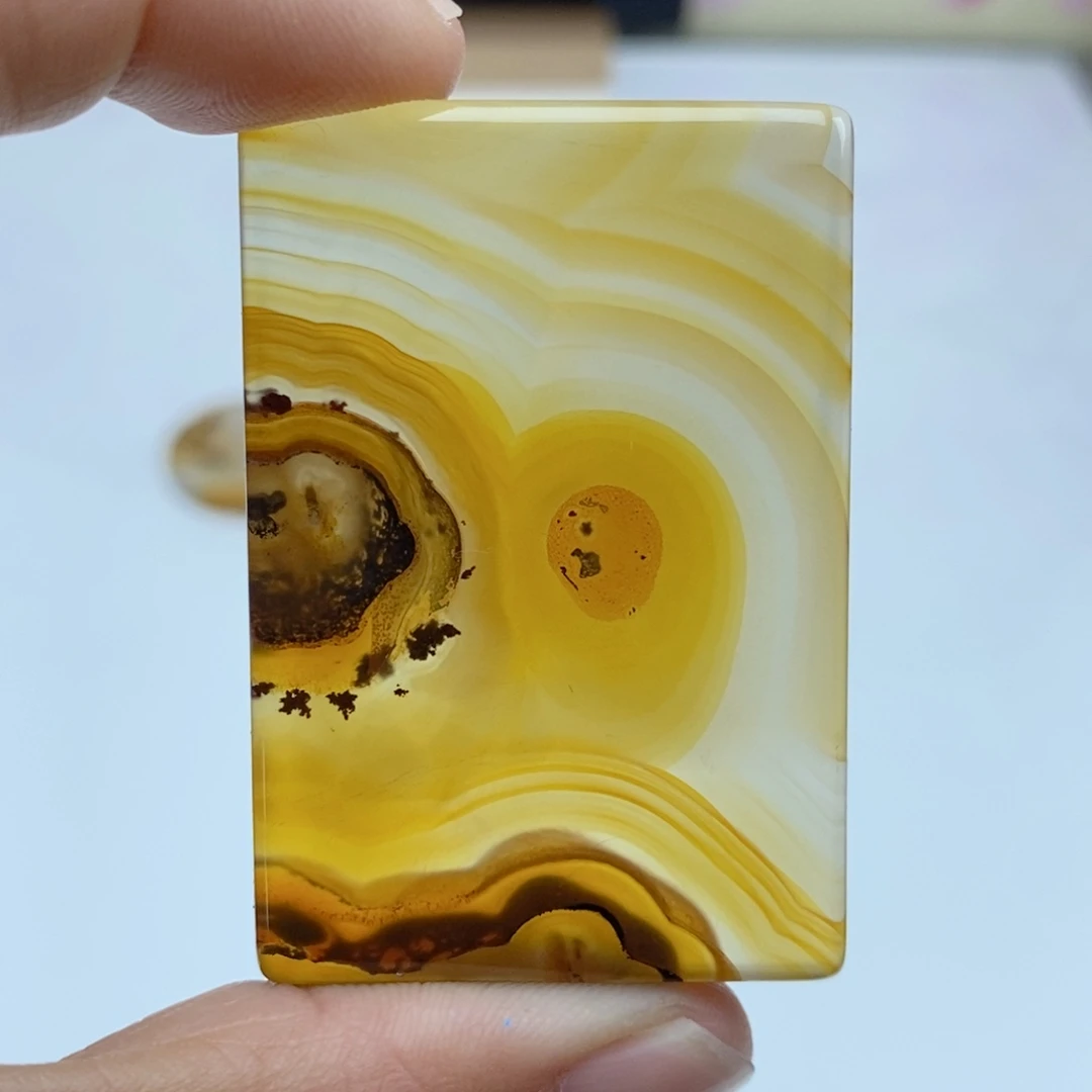 玛瑙/玉髓未镶嵌珠宝半成品