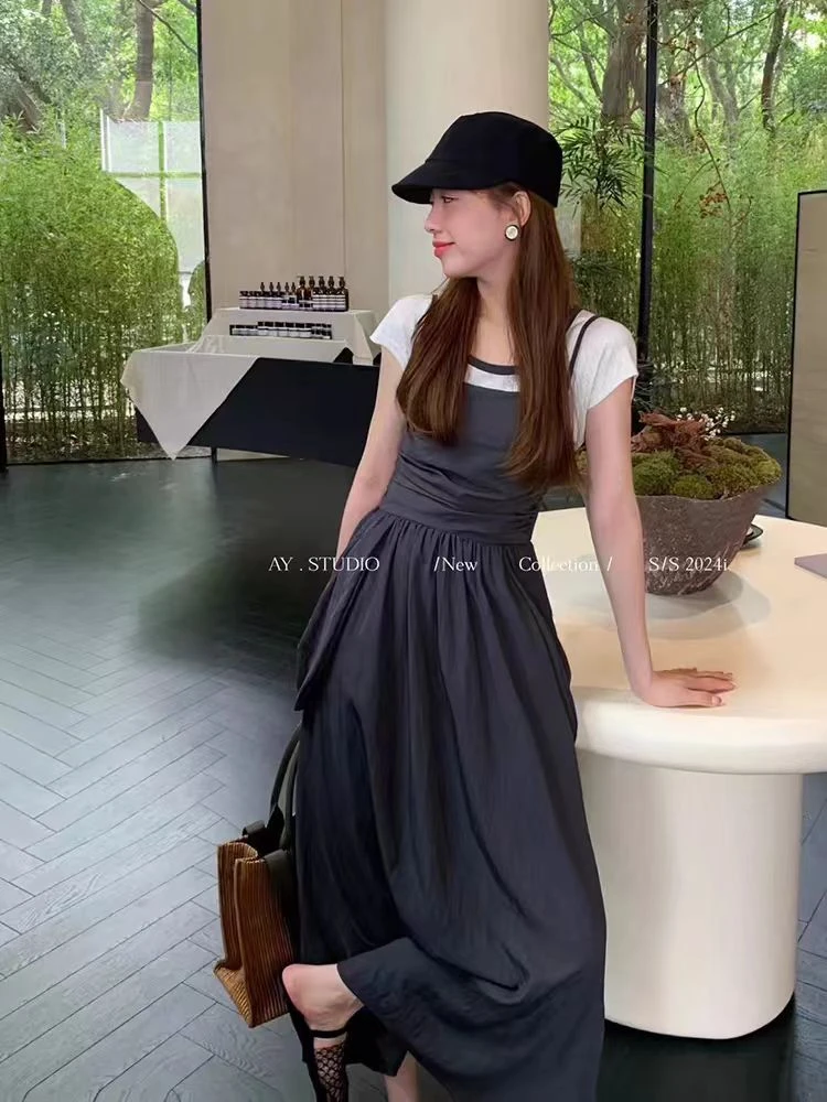 8126#2025新款时尚显瘦短袖T恤吊带裙两件套套装