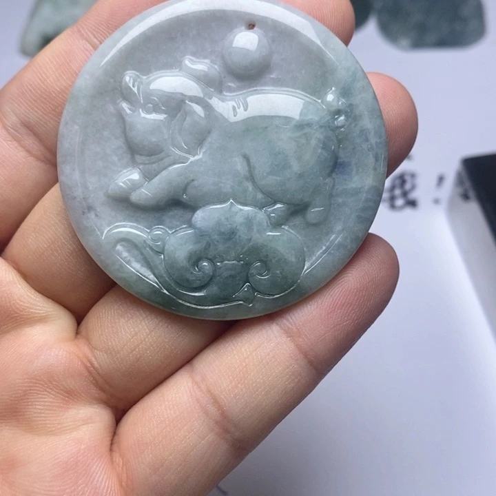 颈饰未镶嵌翡翠翡翠