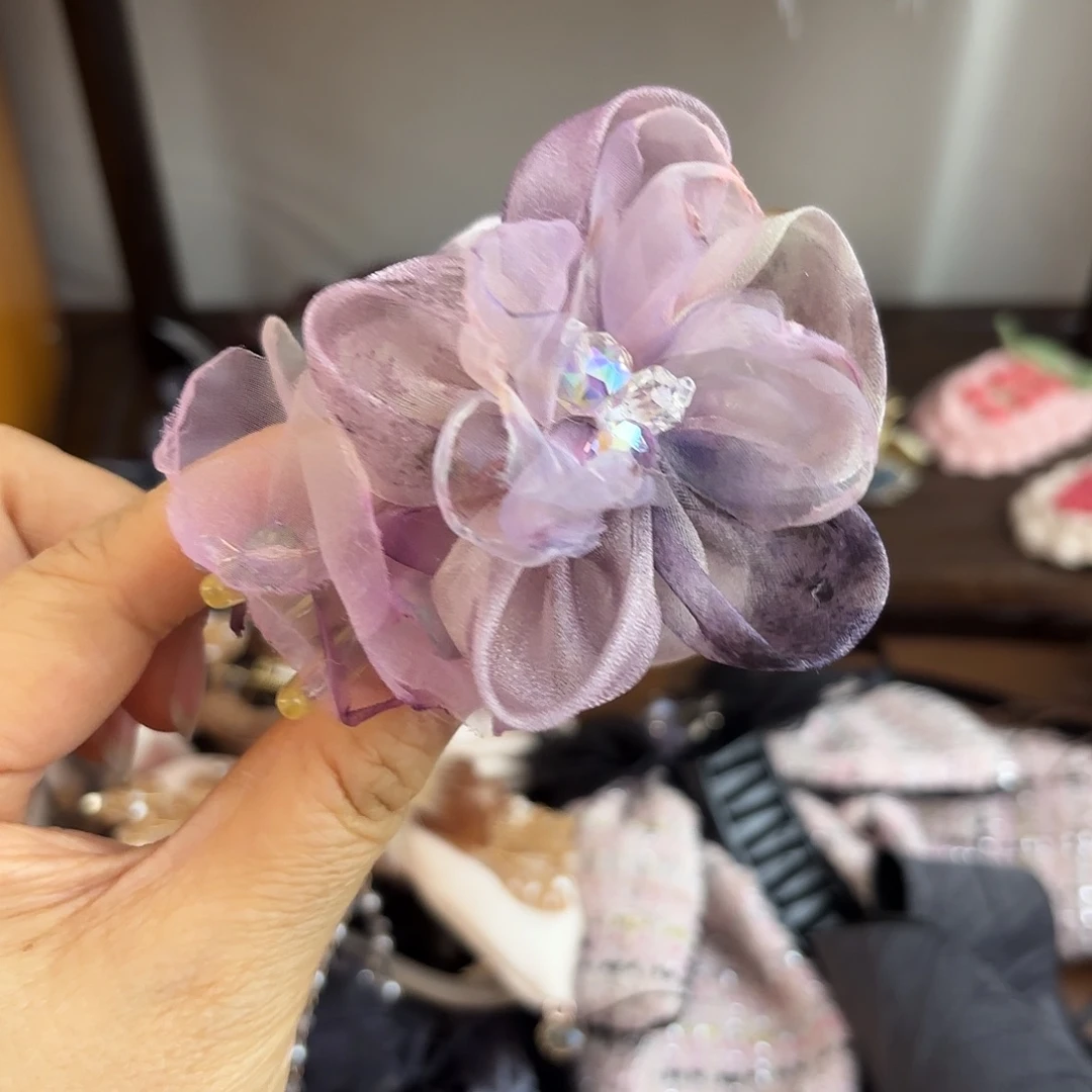 布艺铁合金丸子抓