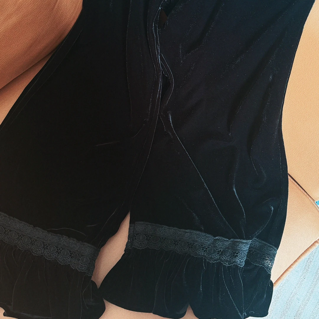 肉肉家*大码木耳边丝绒阔腿裤裤子MM女款黑色