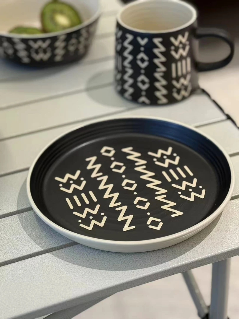 p116 简约陶瓷菜盘7.5英寸浮雕折边ins风点心盘 微瑕 凑满20发货