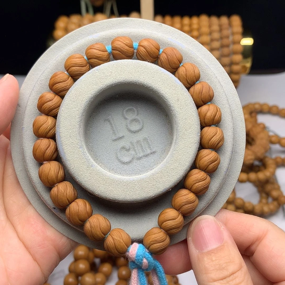 猴头核桃手串猴头小卷卷酥手持