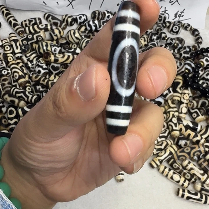 玛瑙/玉髓合金颈饰