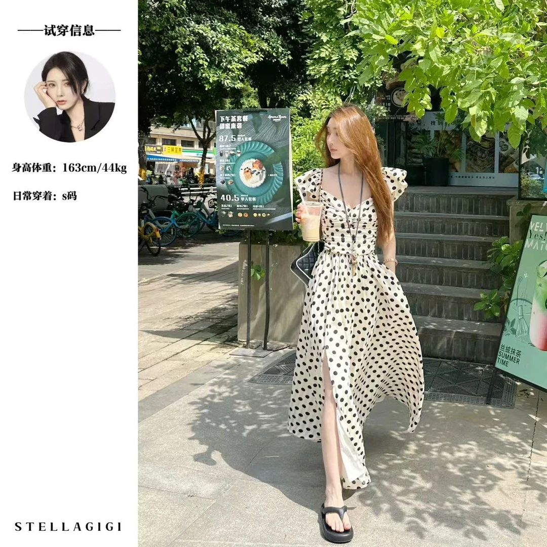 SG / 杨依姗 SS高级感褶皱收腰显瘦开叉波点连衣裙Q-20250966