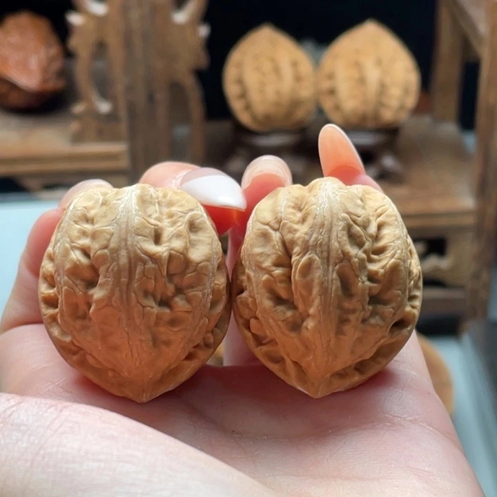 文玩核桃吊坠白云11