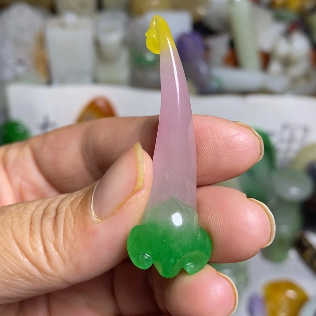 和田玉（糖玉）未镶嵌颈饰