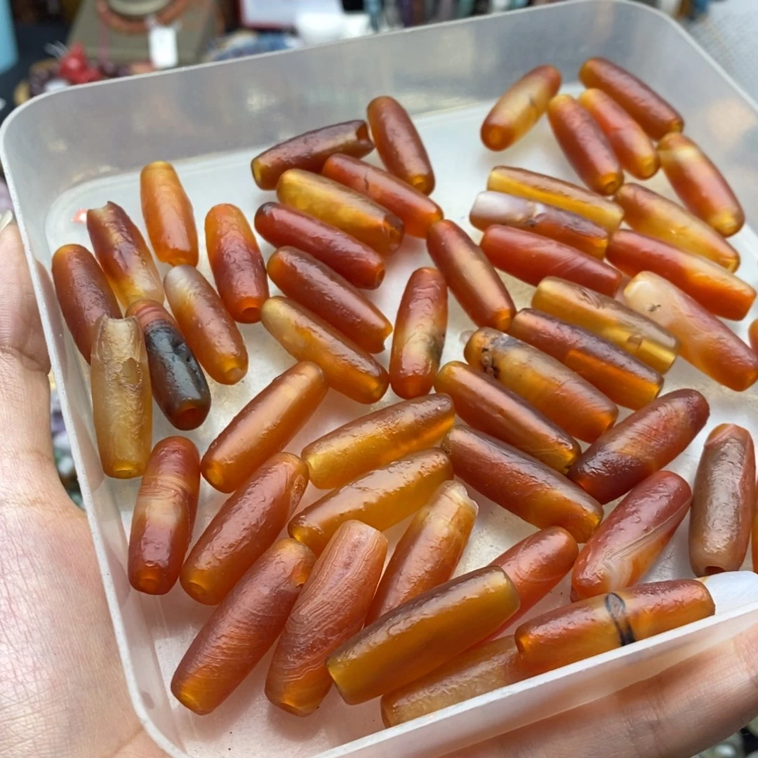 玛瑙/玉髓未镶嵌珠宝半成品三个10×28mm橘皮玛瑙打孔桶珠