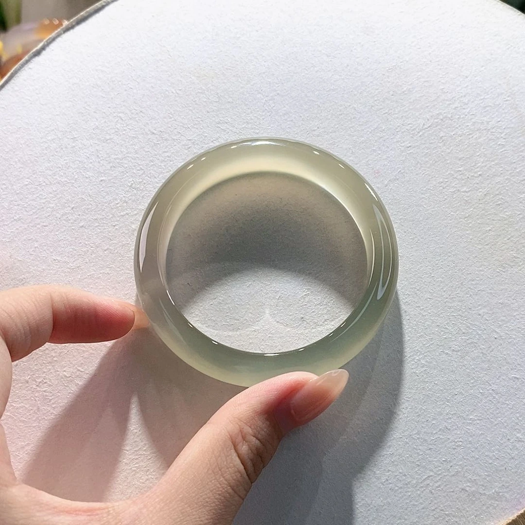 手镯玛瑙/玉髓未镶嵌53.8