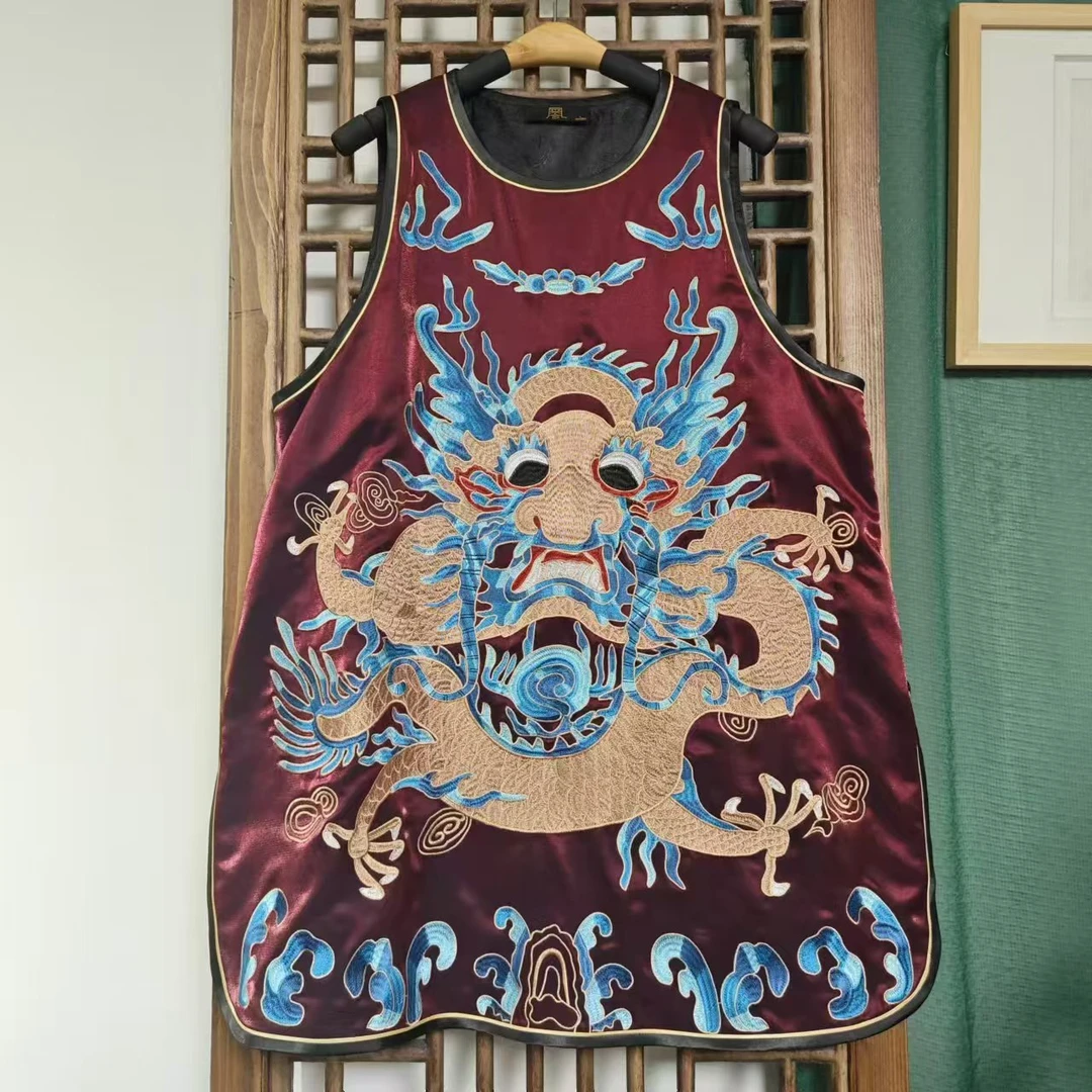 凤徕兮私人定制红底大座龙刺绣无袖马甲 LS393-1