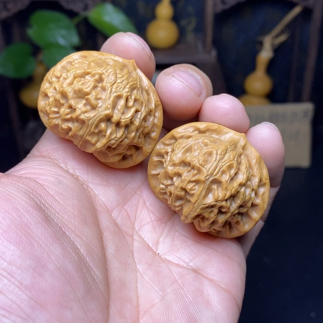 文玩核桃吊坠39+宫灯