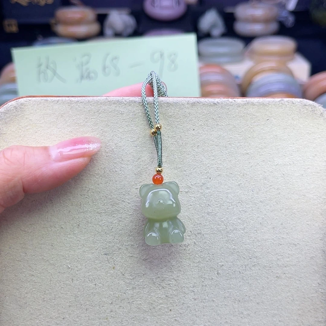 【闪购商品】石英质玉手镯未镶嵌