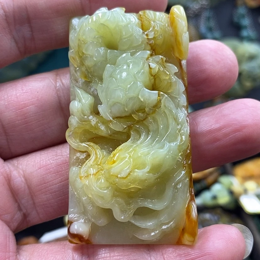 【闪购商品】未镶嵌蛇纹石玉吊坠