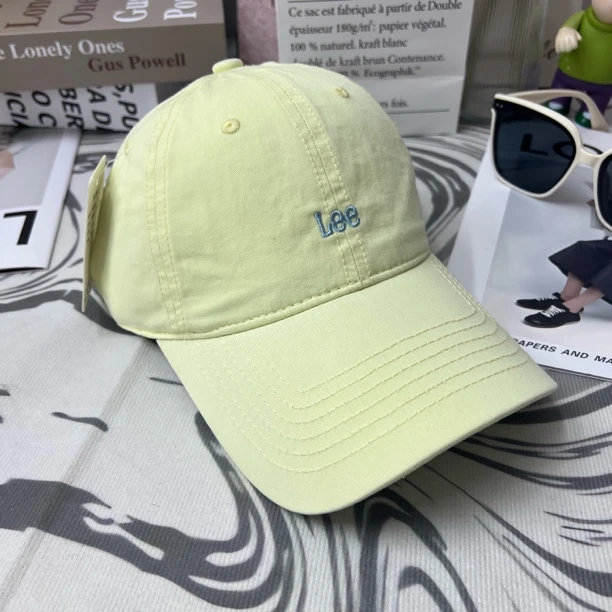 潮牌小标刺绣百搭软顶字母刺绣棒球帽遮阳帽