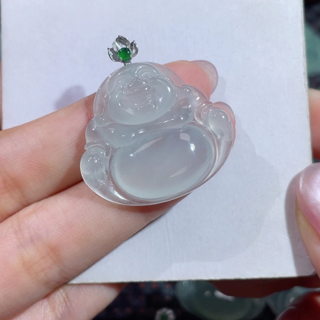 翡翠18K金镶嵌颈饰佛公