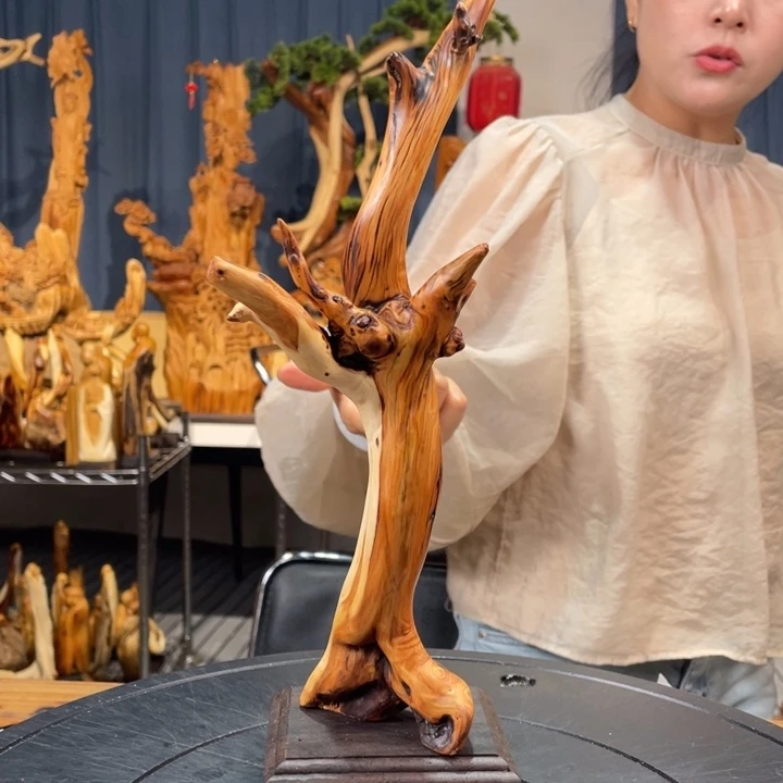 柏木（崖柏）随型飘枝