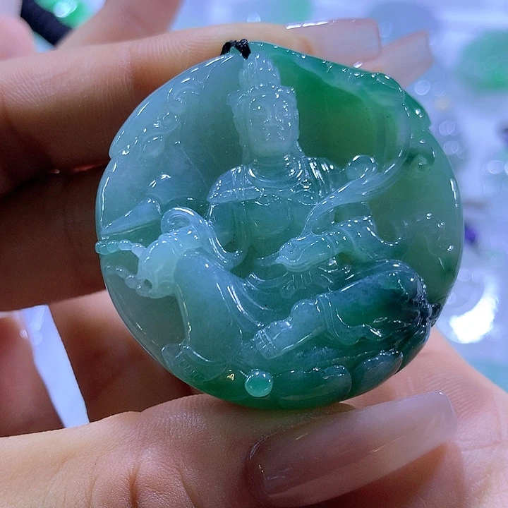 翡翠未镶嵌颈饰天然翡翠A货吊坠