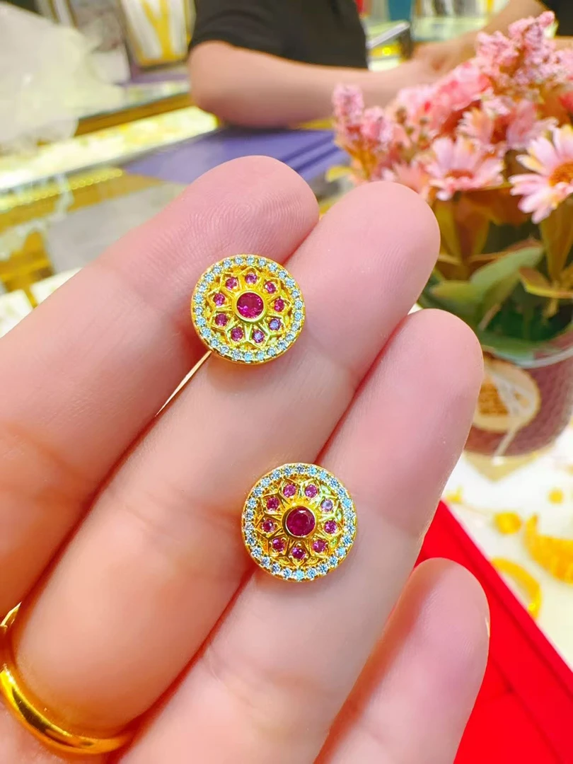 合金耳饰 0.1g 点钻玫瑰花耳钉 سېھران قاپلىما ئالتۇنلىرى