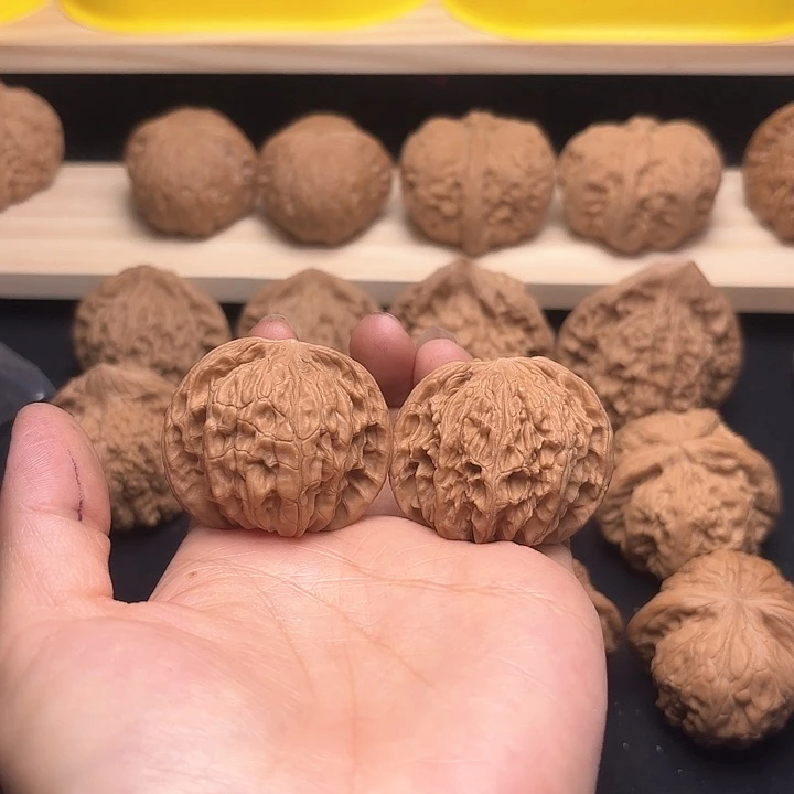 文玩核桃把件39磨盘