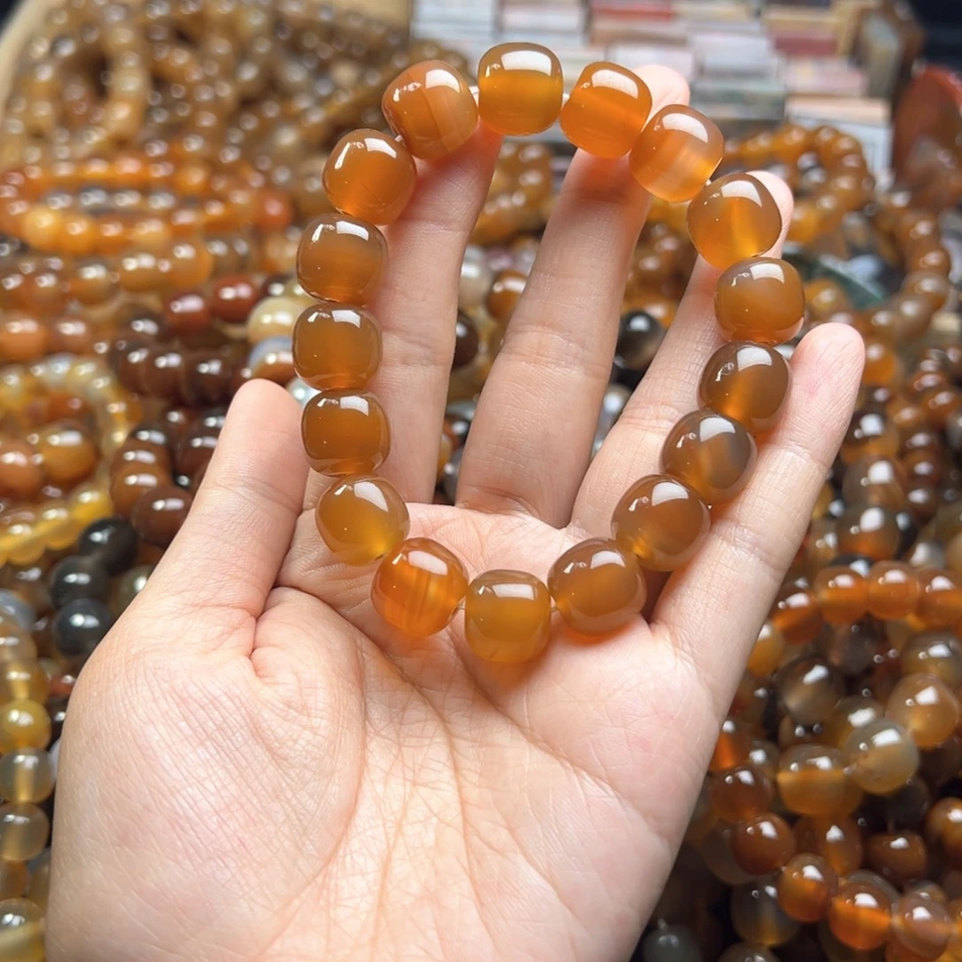 顾****未镶嵌手链玛瑙/玉髓