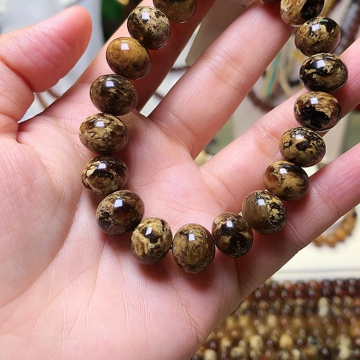 未镶嵌琥珀裸石抚顺琥珀干白老料卡12