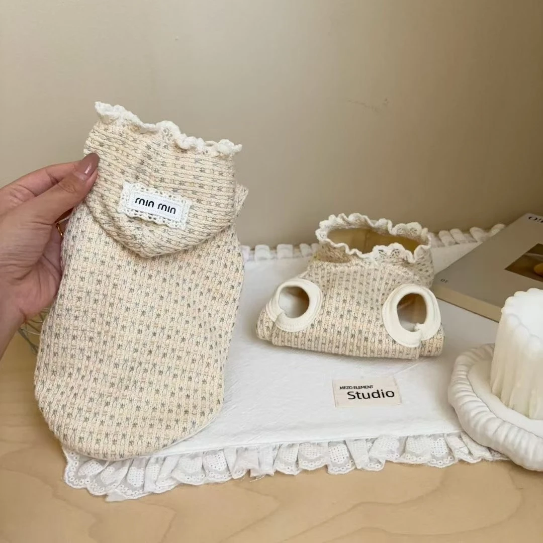 帽衫加绒蕾丝背心马甲宠物狗狗猫咪毛衣服秋冬款帽衫家居服