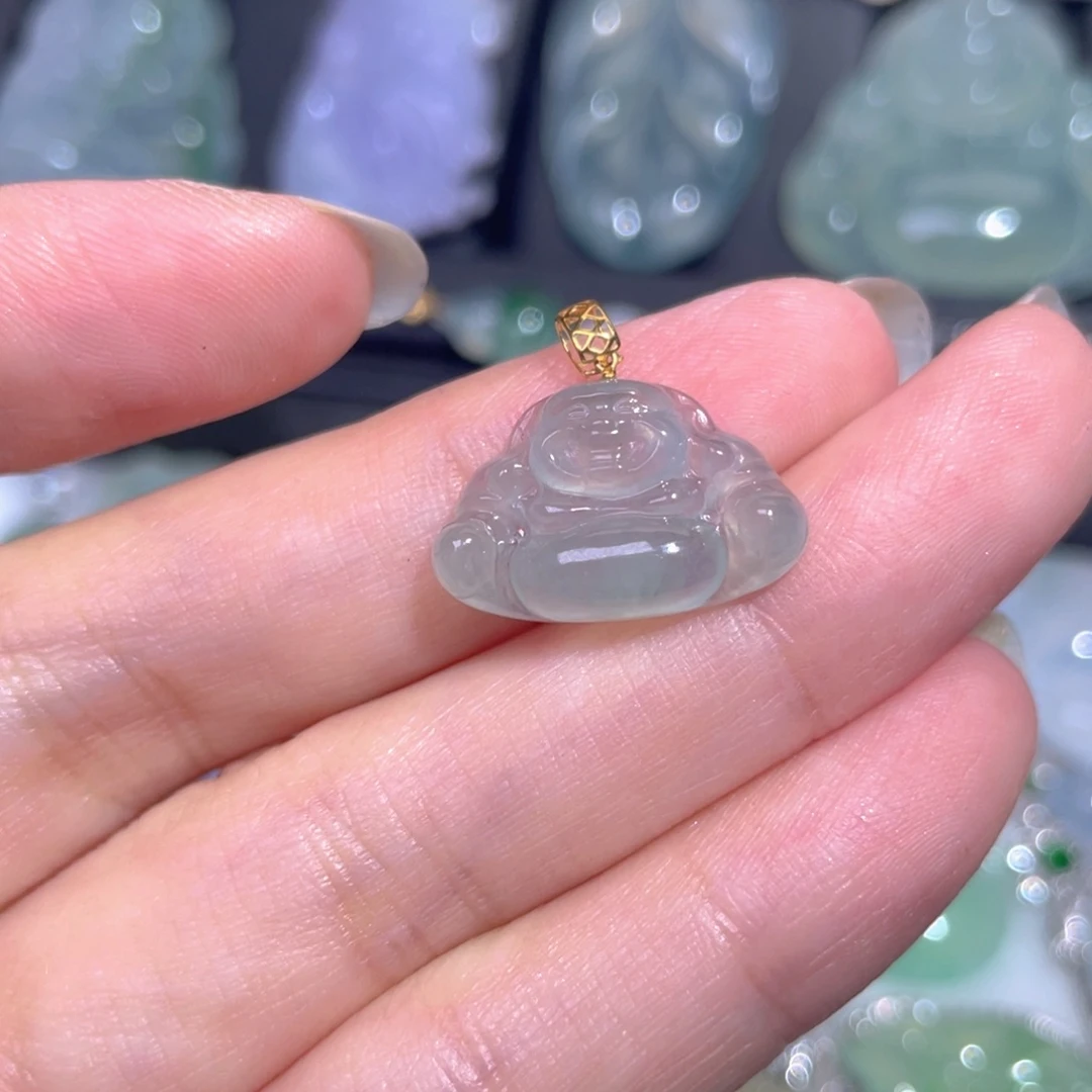 颈饰18K金镶嵌翡翠翡翠
