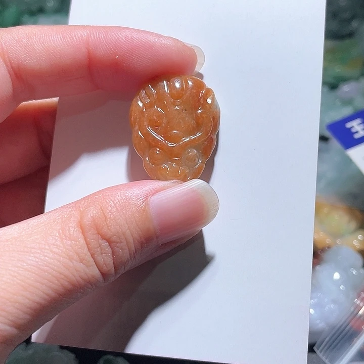 颈饰未镶嵌翡翠天