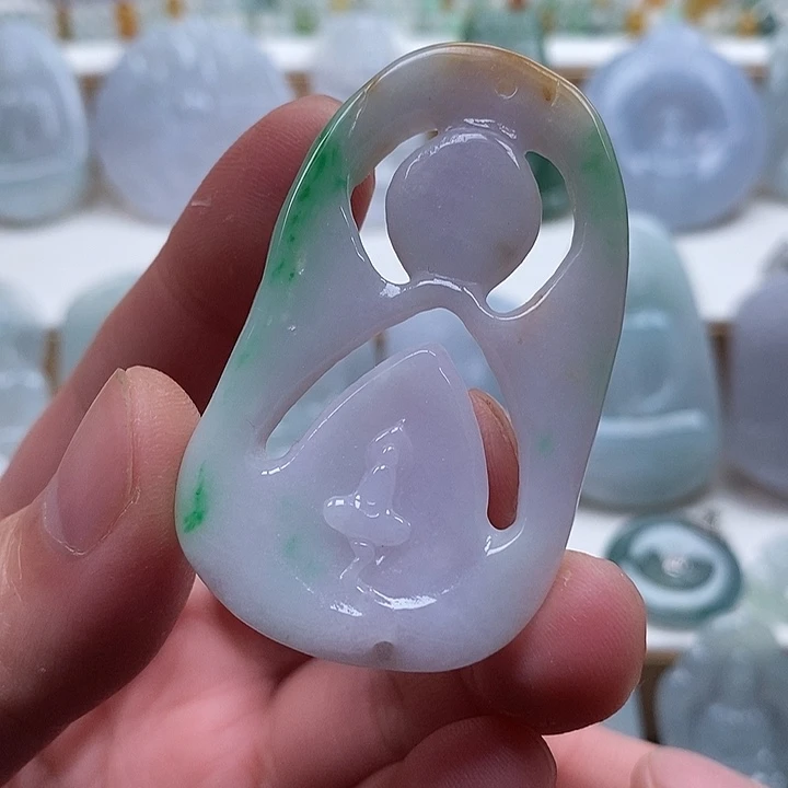 翡翠未镶嵌颈饰翡翠