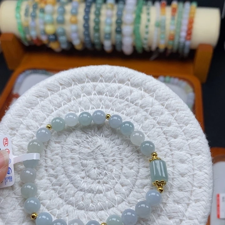 翡翠未镶嵌手串卡7.2mm 33