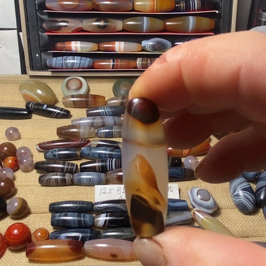 玛瑙/玉髓合金颈饰