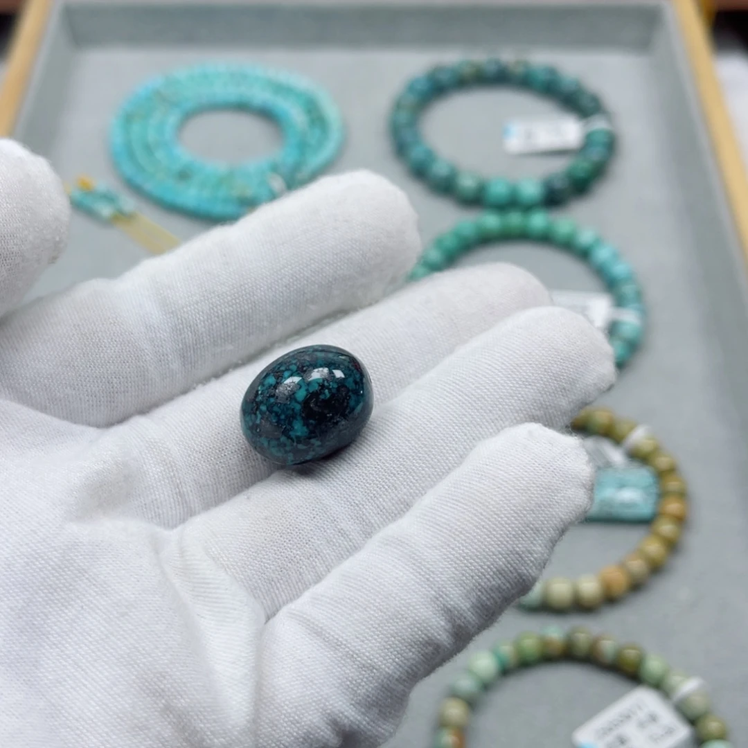 绿松石未镶嵌挂件