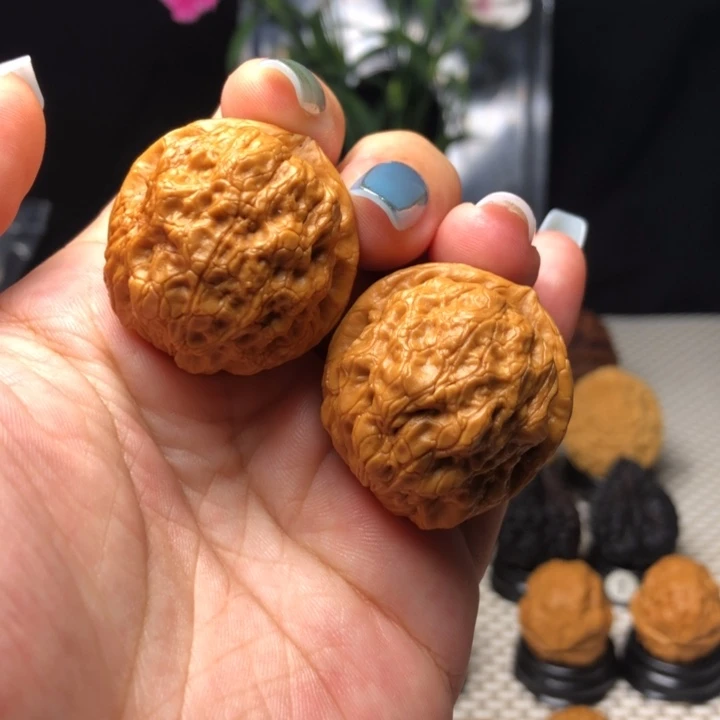 橄榄核吊坠4龙鳞舍利疙瘩包