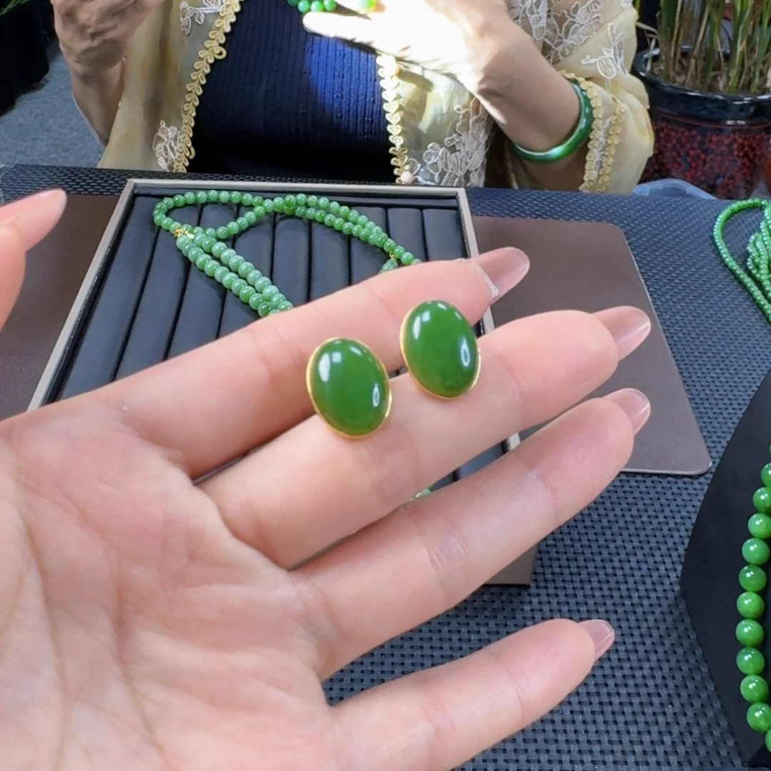 和田玉（碧玉）银S925镶嵌耳饰