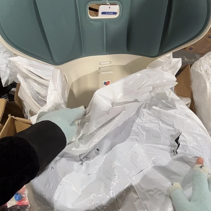 品牌座姿椅。