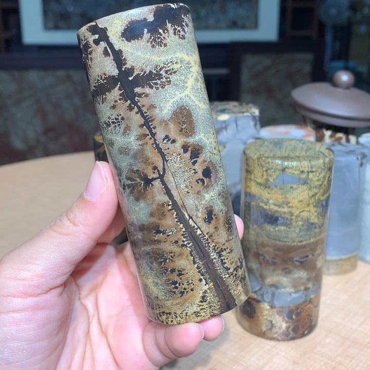 广西国画石摆件，观赏收藏