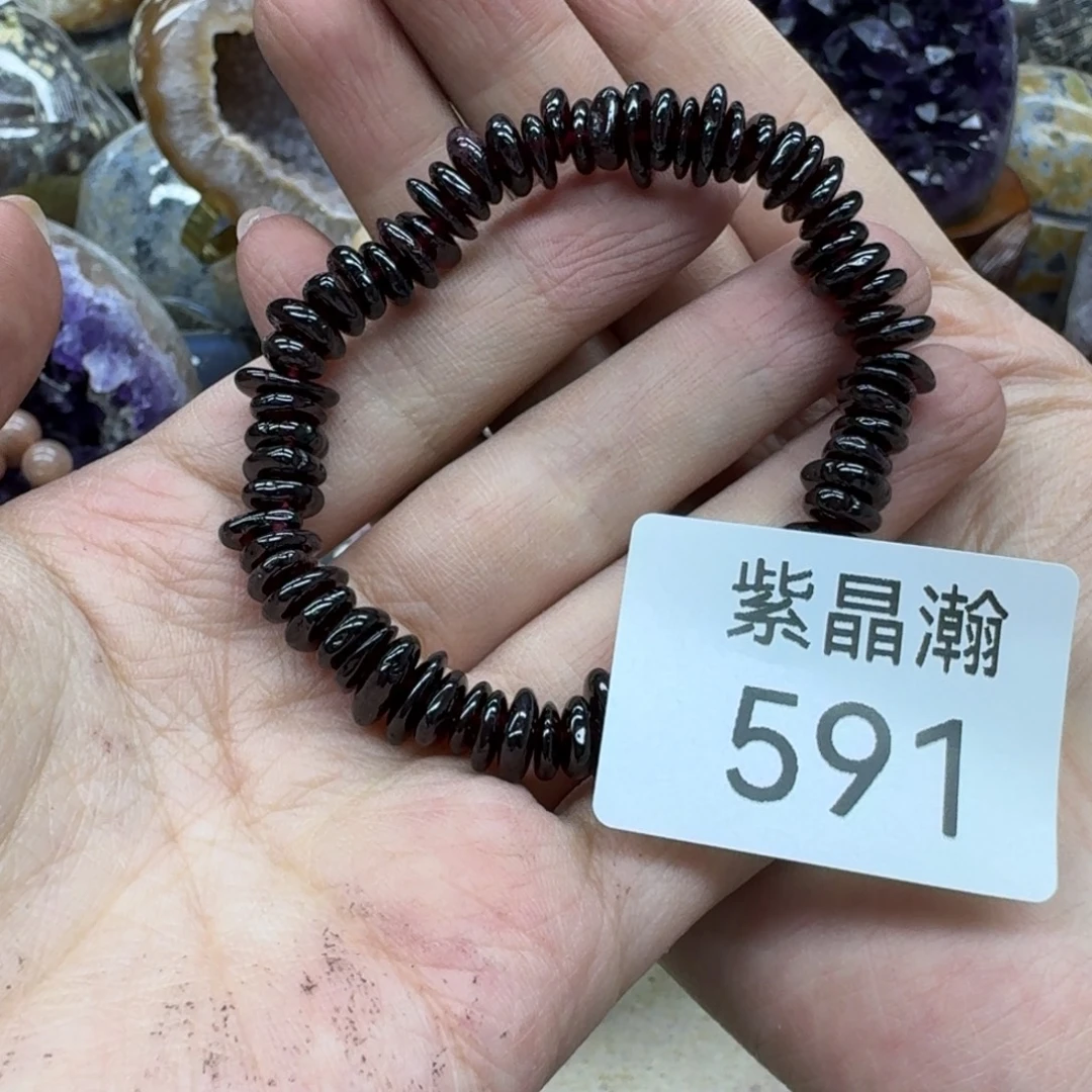 未镶嵌水晶大型摆件（非配饰）