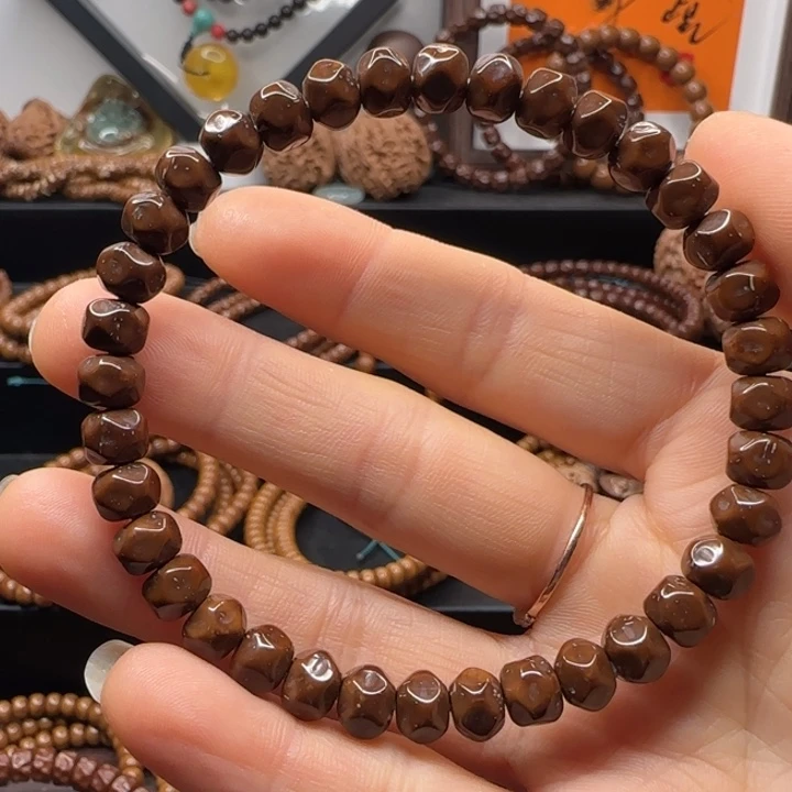 半***夏把件紫金鼠7*5.5纯肉无相手串福利款