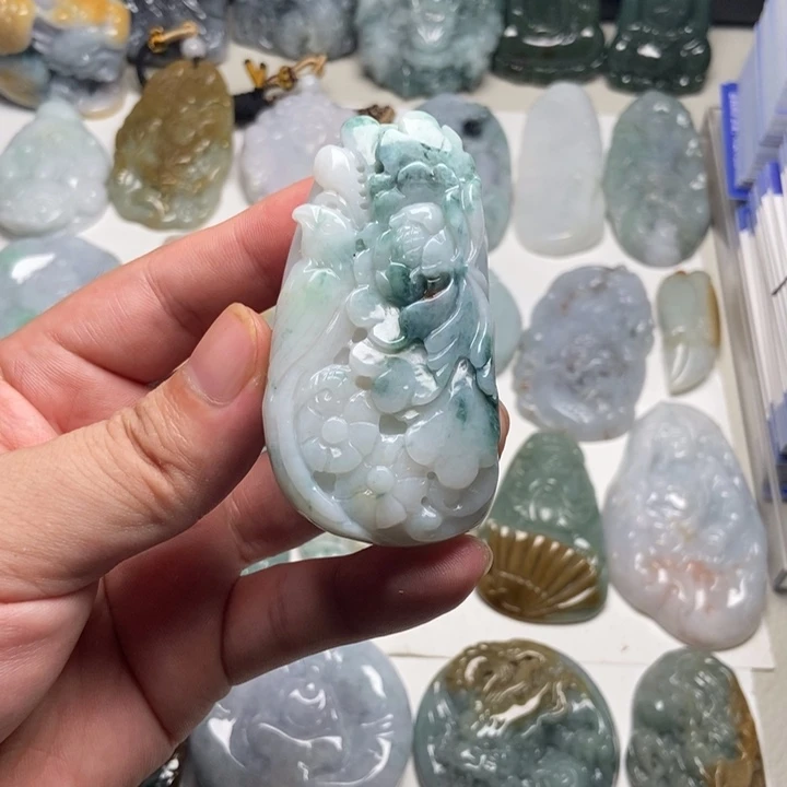 颈饰未镶嵌翡翠花开富贵44