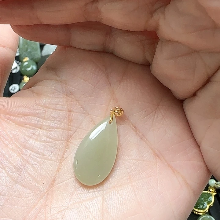和田玉18K金镶嵌吊坠(不含链)