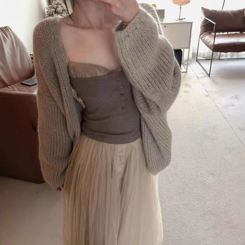2025新款韩系慵懒风针织开衫外套女早秋季高级感宽松毛衣外搭上衣