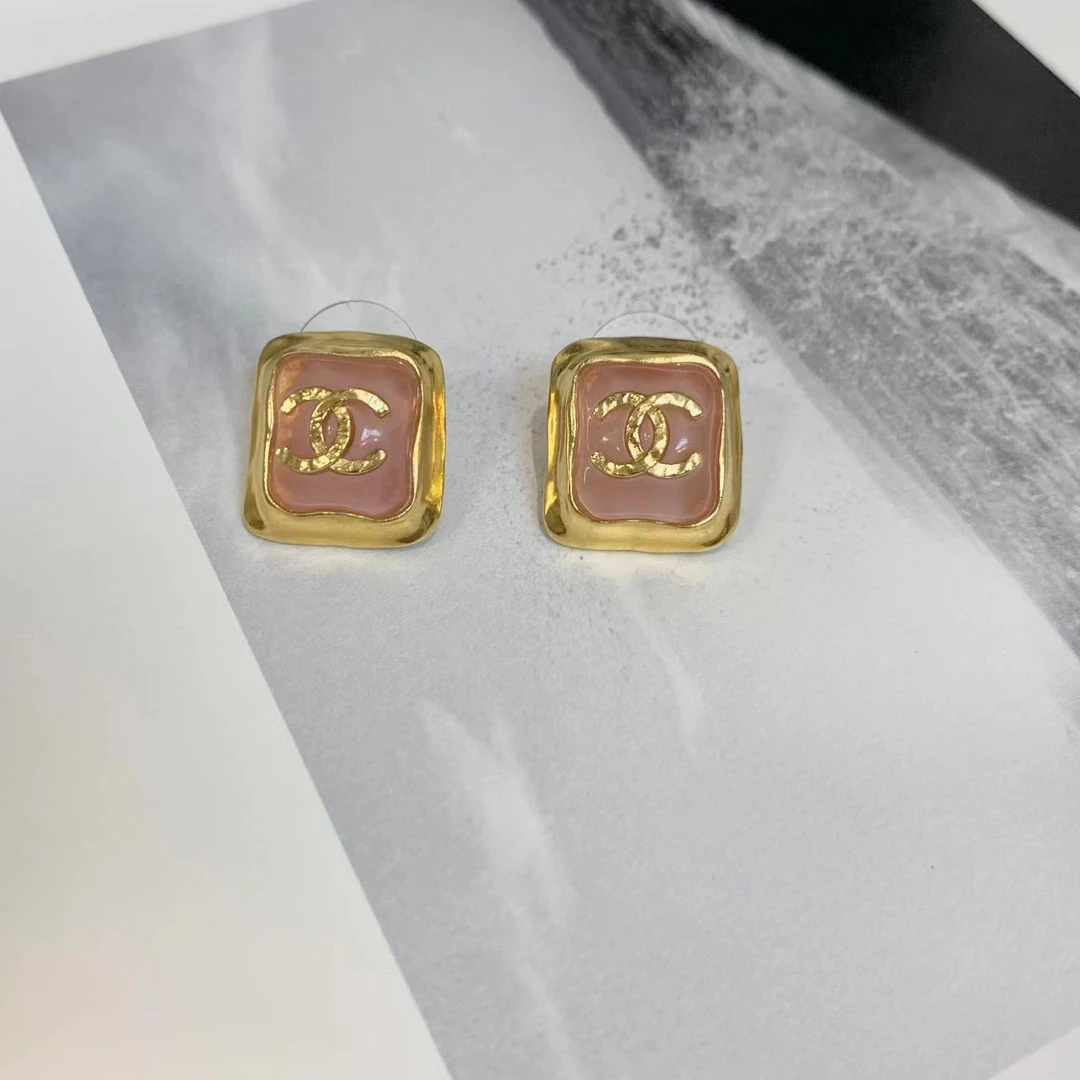 99新 Chanel/香奈儿 壹臻/223C粉金方糖双C耳钉 95949648