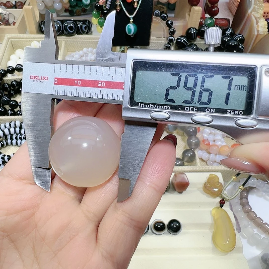 未镶嵌颈饰玛瑙/玉髓