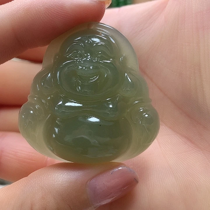 少***户颈饰未镶嵌和田玉包容黑点