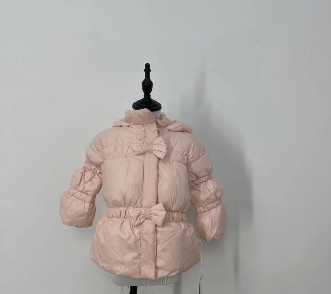 儿童粉色外套男女连帽保暖冬季