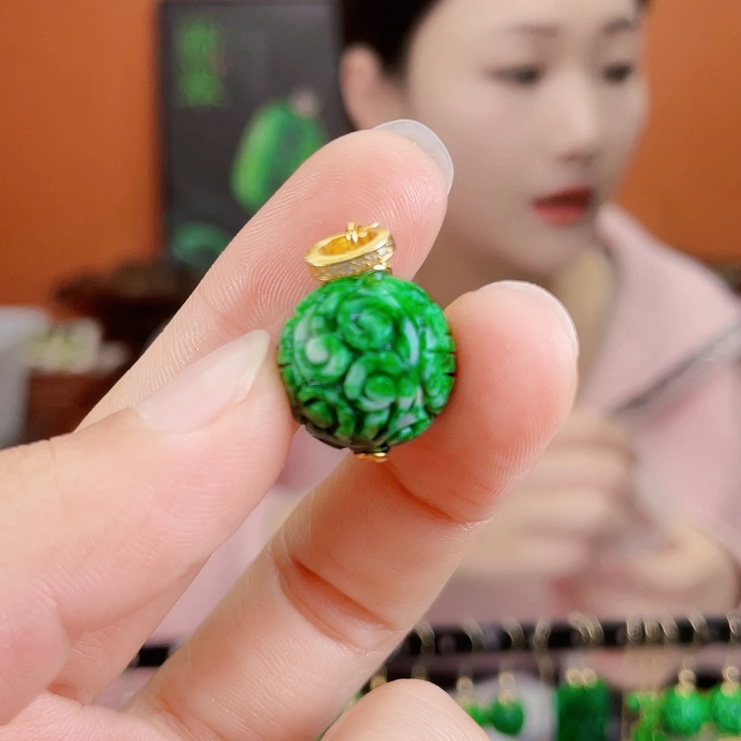 翡翠未镶嵌耳饰饰品