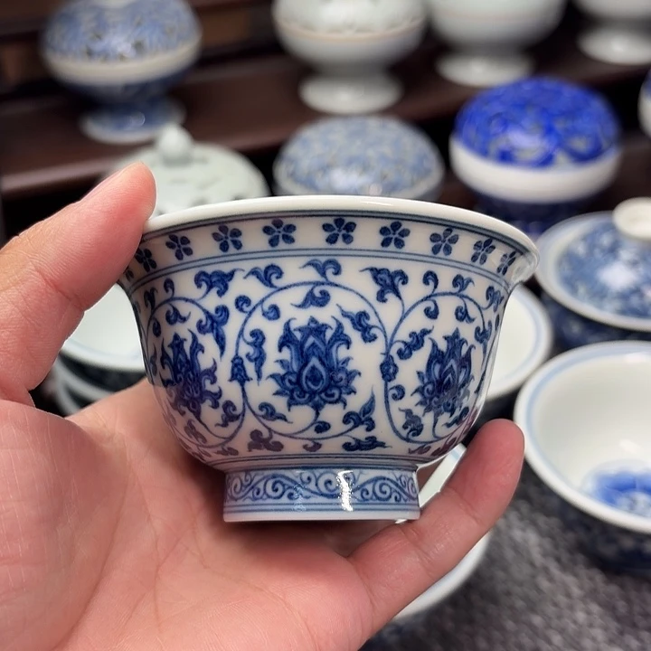杯子青花压手主人杯