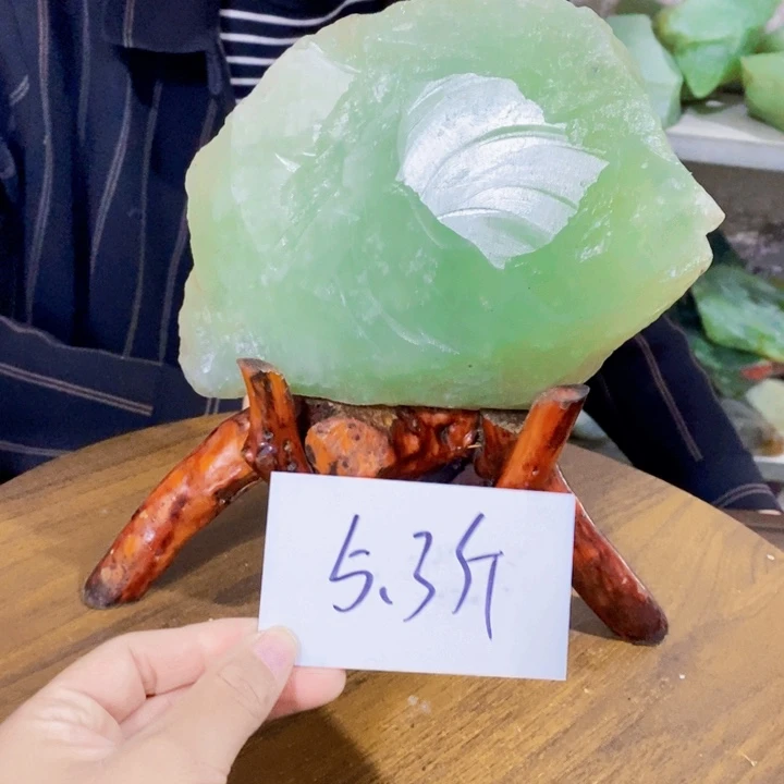 八***军蛇纹石玉未镶嵌原石