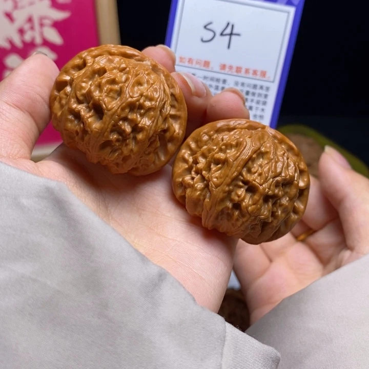 吊坠文玩核桃44白狮子s4