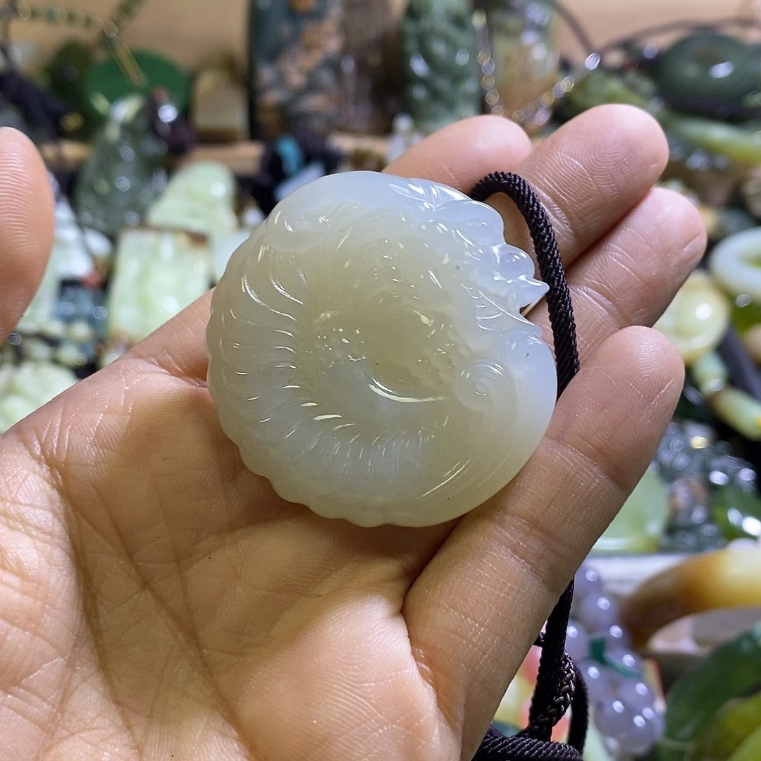 岫玉未镶嵌手镯挂件